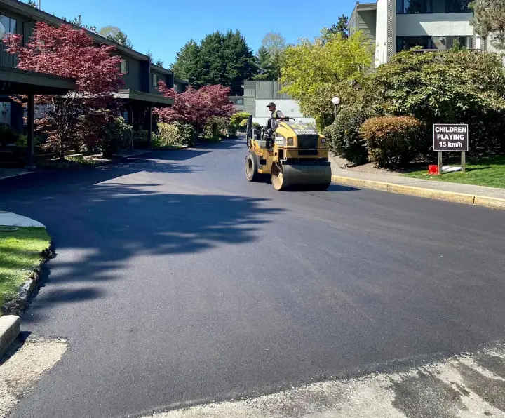 parking lot paving by burnaby blacktop