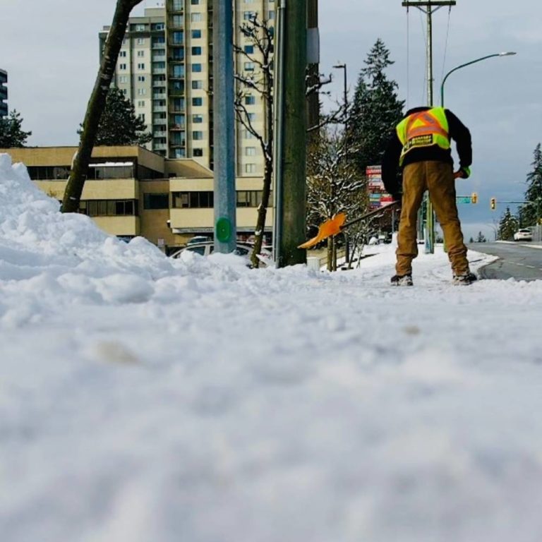 snow shovelling - sidewalk and storefront clearing - burnaby blacktop
